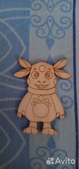 Магнит Лунтик