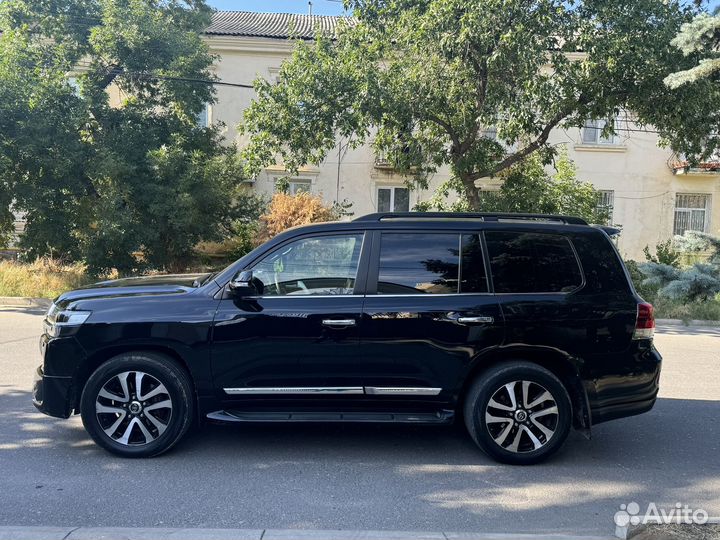 Toyota Land Cruiser 4.6 AT, 2016, 156 000 км