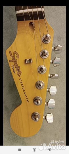 Электро гитара Fender squier bullet strat