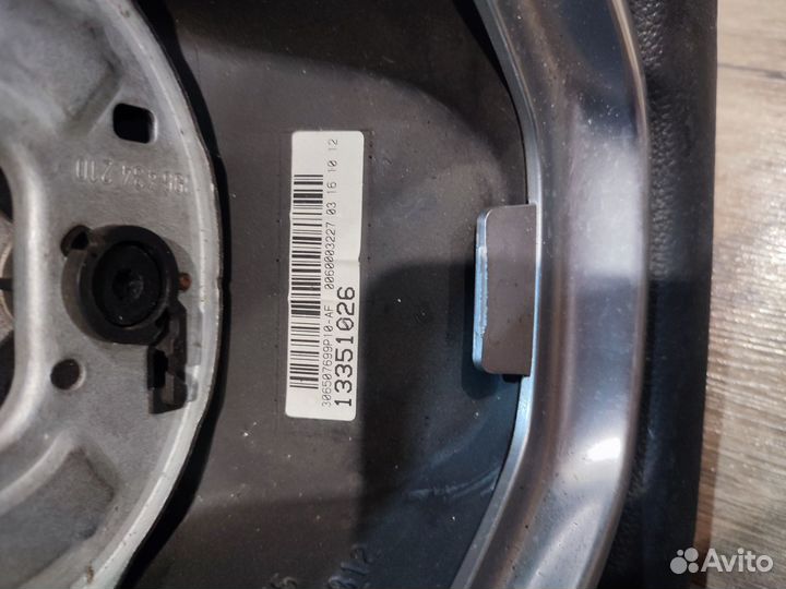 Руль на opel астра j