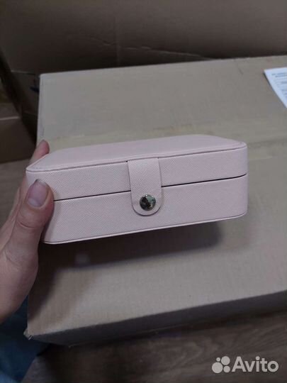 Шкатулка для украшений сундучок