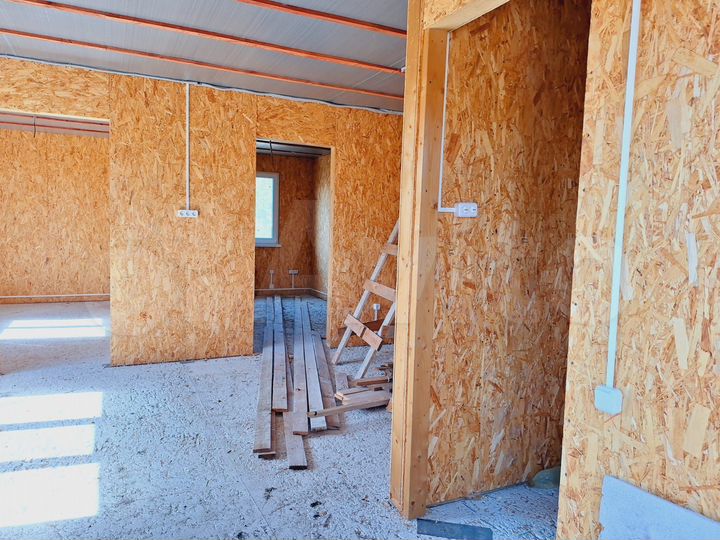 Дом 46 м² на участке 4 сот.