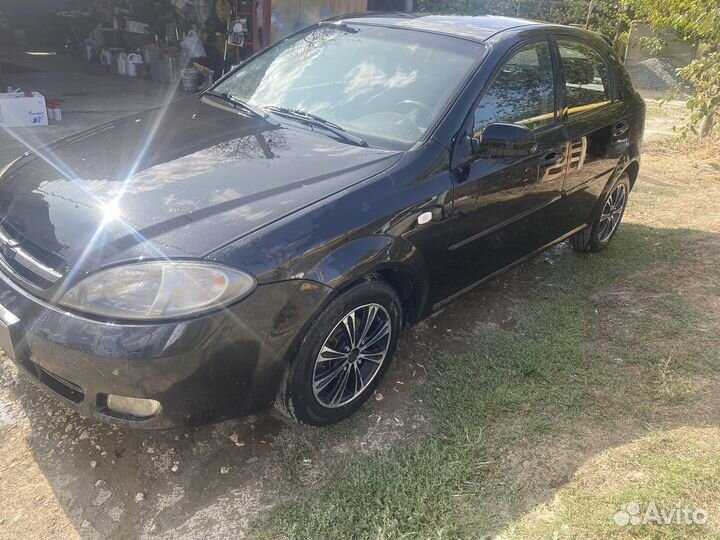 Chevrolet Lacetti 1.6 AT, 2011, 386 111 км
