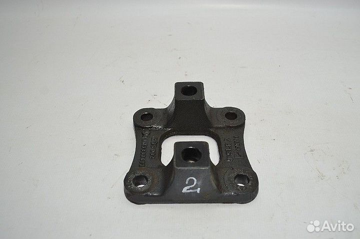 Кронштейн стабилизатора, переднего моста, верхний