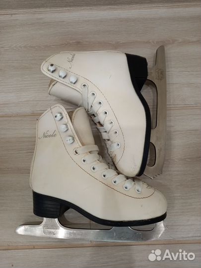Коньки фигурные 28 размер