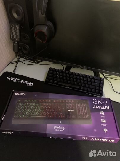 Игровая клавиатура с подсветкой