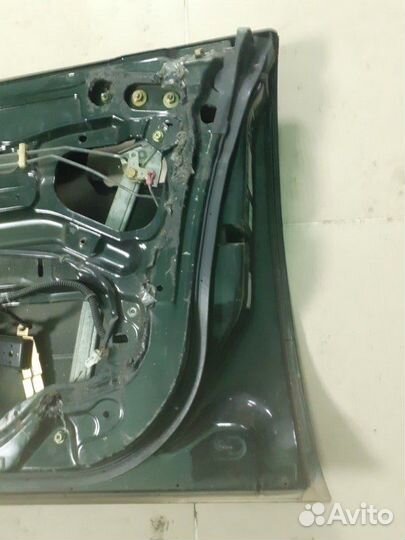 Дверь передняя правая Nissan Laurel GC34 RB20DE