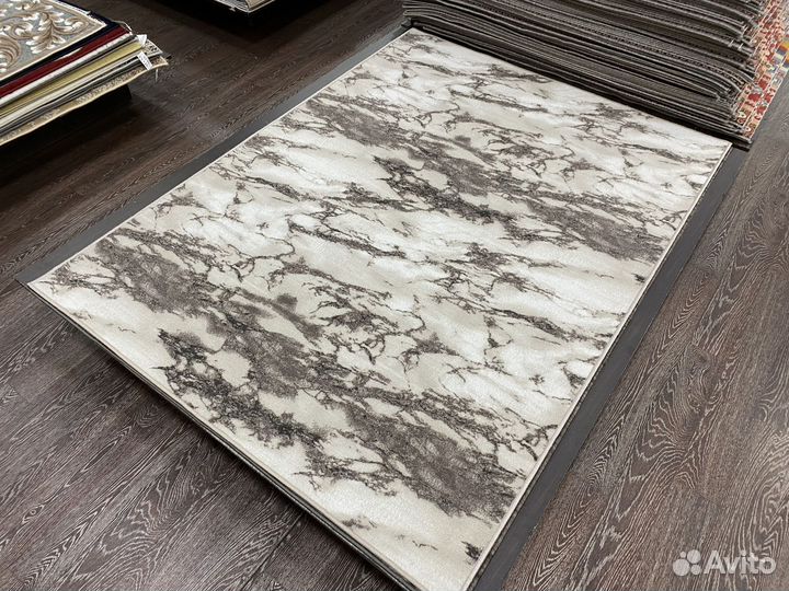 Палас новый 1.5х2м