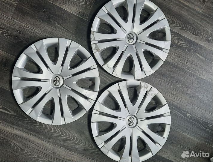 Колпаки на toyota corolla 16 радиус