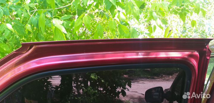 Дверь Renault logan 21b