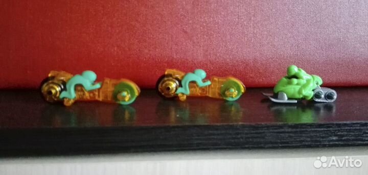 Киндеры и фигурки, игрушки 90-х винтажные