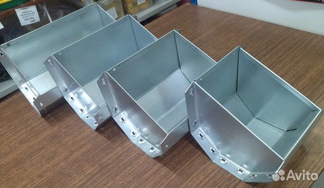 Кормушки навесные для кроликов, кур, цыплят, утят