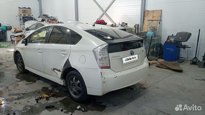 Toyota Prius 1.8 CVT, 2011, 256 000 км