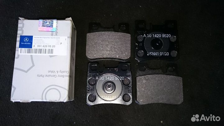 Колодки тормозные задние Mersedes-Benz CLK C208