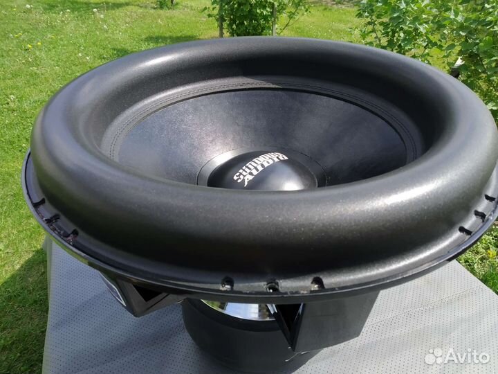 Sundown Audio Zv4 18 сабвуфер