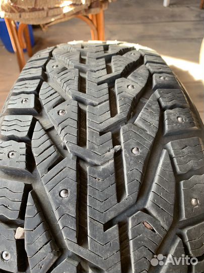 Kormoran Stud 2 205/55 R16 94