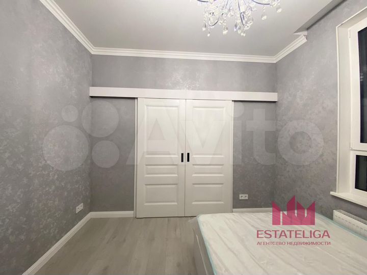 2-к. квартира, 60 м², 19/23 эт.