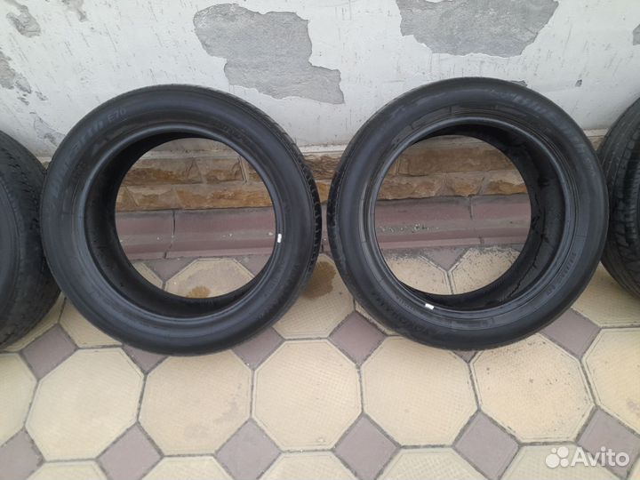 Yokohama BluEarth E70 215/55 R17