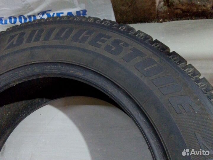 Bridgestone Ice Cruiser 7000 195/65 R15