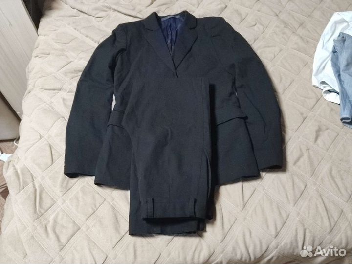 Школьная форма на мальчика 164 черного цвета