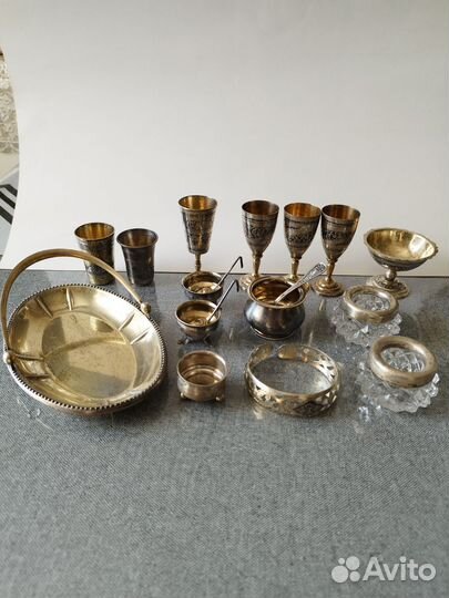 Посуда и предметы из серебра
