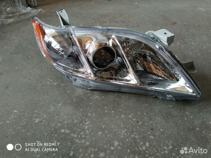 Фара Тойота Камри 06-10 г.в.левая,правая