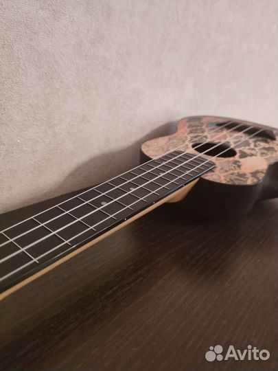 Укулеле Flight TUS 40 Granada