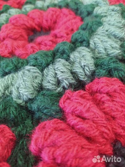 Вязанный коврик-сидушка