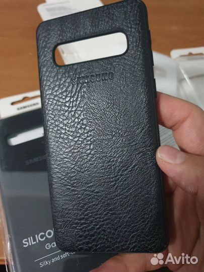 Чехол на Samsung galaxy s10. 2 разных