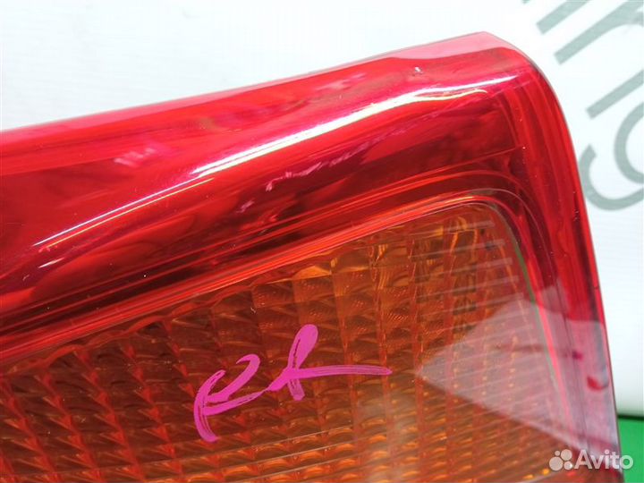 Стоп-сигнал задний левый Nissan Skyline V35