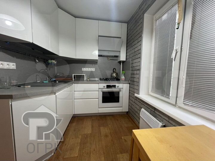 2-к. квартира, 39,8 м², 1/9 эт.