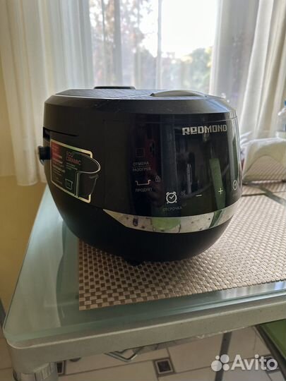 Мультиварка Redmond RMC-395