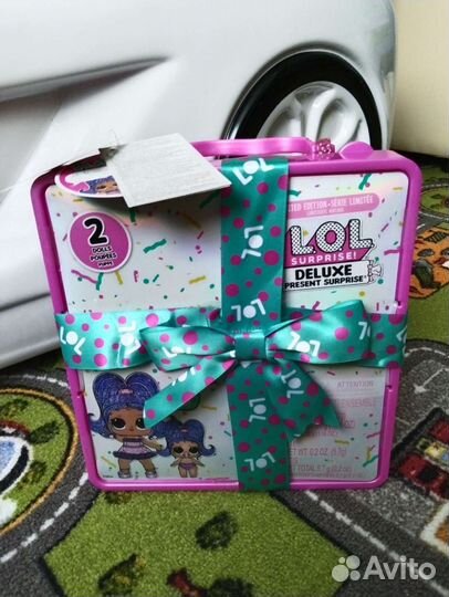 Чемодан LOL Deluxe Present