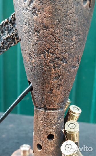 Антуражный светильник из немецкой каски и штыком