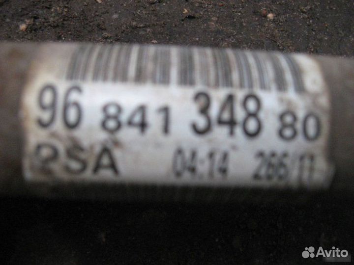 Приводной вал правый Citroen C4