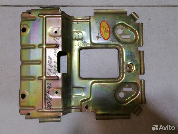 Кронштейн крепления плафона потолка Great Wall Hov