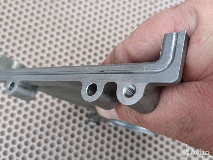 059109130e крышка распредвала правая 3.0 casa