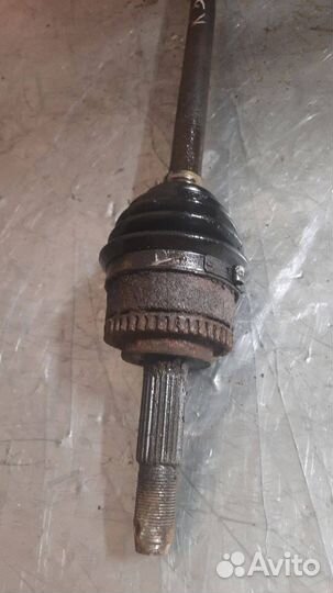 Полуось правая Nissan Almera N16 2000