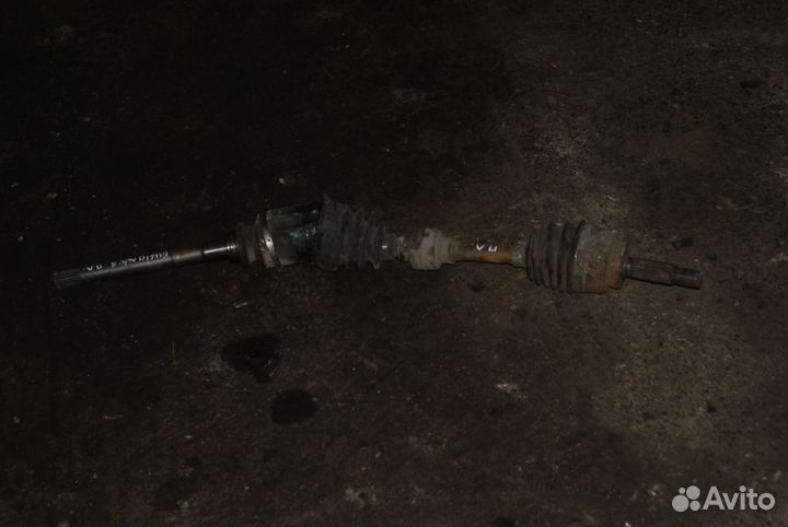 Передняя левая полуось Mitsubishi Outlander CU