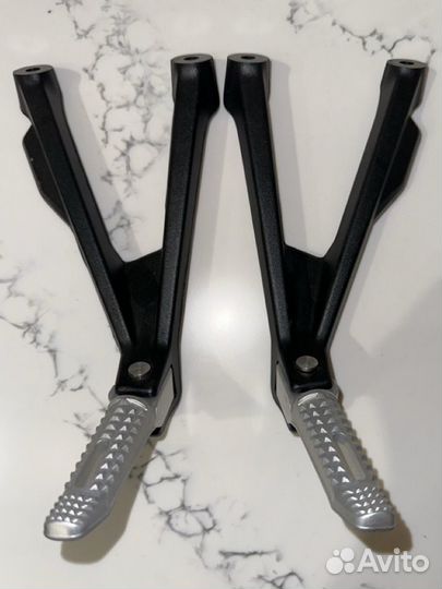 BMW S1000R K63 2022 Подножки