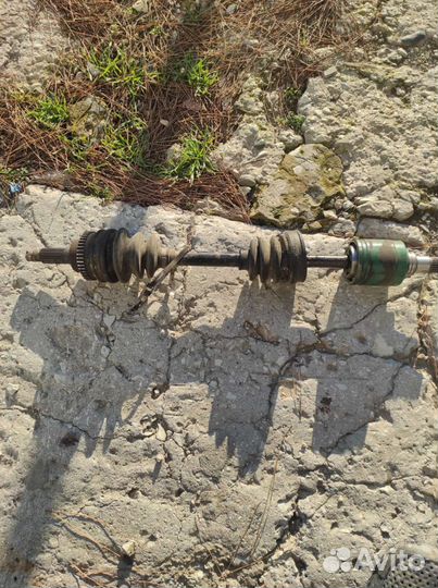 Привод левый Suzuki 35 мм