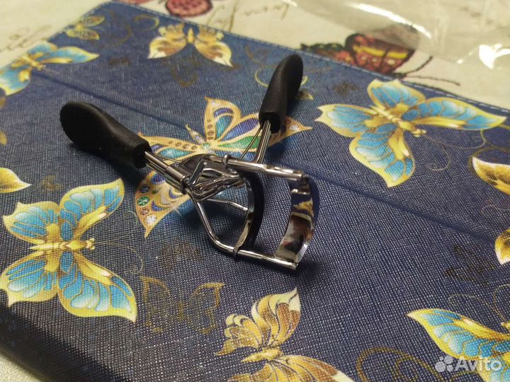 Щипчики для ресниц