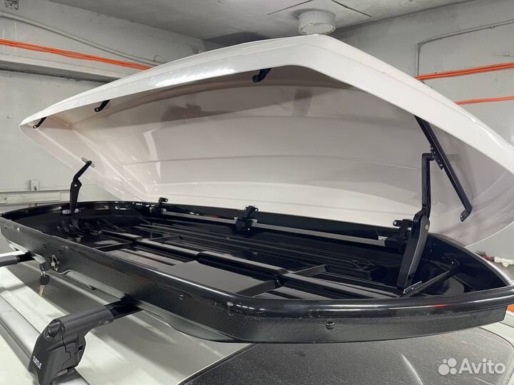 Автобокс 550 л белый