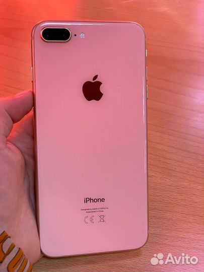 iPhone 8 Plus, 64 ГБ