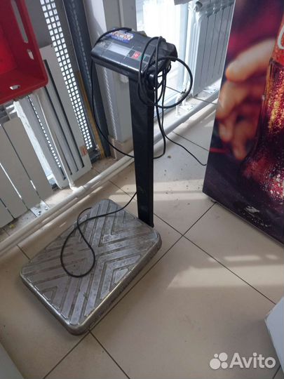 Весы напольные электронные