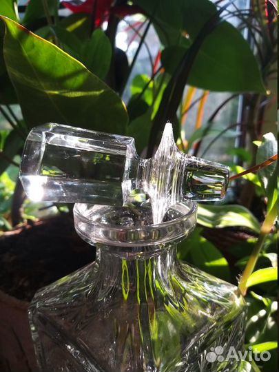 Штоф хрустальный