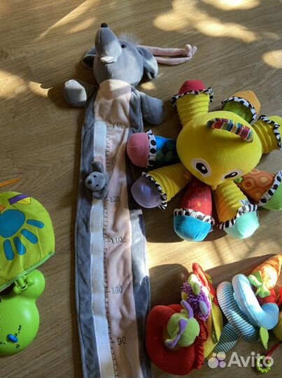 Детские развивающие игрушки для малышей