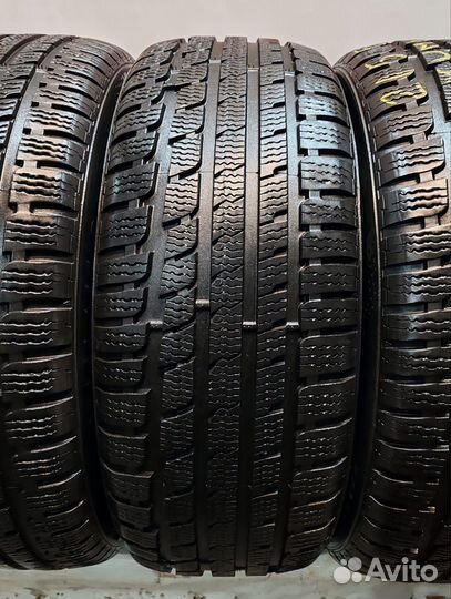 Kumho WinterCraft KW27 215/55 R17 98V