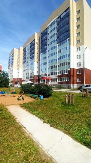 2-к. квартира, 57,5 м², 2/10 эт.