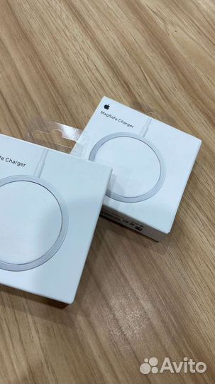 Беспроводная зарядка apple magsafe